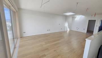 Thumbnail von New maisonette apartment with panoramic sea view
