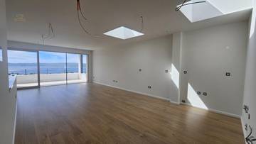 Thumbnail von New maisonette apartment with panoramic sea view