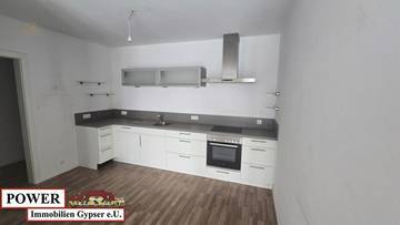 Thumbnail von Well-maintained 3-room apartment with balcony & carport!