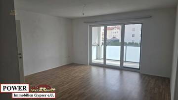 Thumbnail von Well-maintained 3-room apartment with balcony & carport!