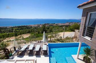 Thumbnail von Two modern villas on a property - with a beautiful sea view