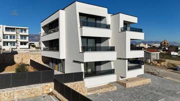 Thumbnail von Modernes Penthouse mit Meerblick im Neubau
