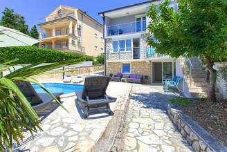 Thumbnail von Semi-detached house with pool near the sea
