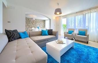 Thumbnail von Semi-detached house with pool near the sea