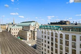 Luxury penthouse with terraces in prime location directly at the Vienna State Opera