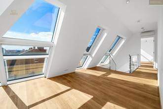 Thumbnail von Luxury penthouse with terraces in prime location directly at the Vienna State Opera
