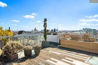 Thumbnail von Luxury penthouse with terraces in prime location directly at the Vienna State Opera
