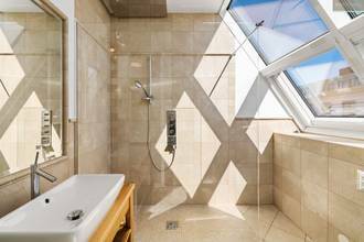 Thumbnail von Luxury penthouse with terraces in prime location directly at the Vienna State Opera