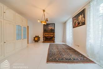 Thumbnail von Luxurious 12-room villa with wellness area near Gersthof