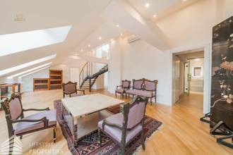 Thumbnail von Luxurious 12-room villa with wellness area near Gersthof