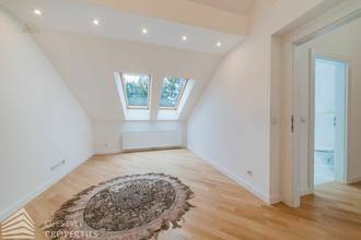 Thumbnail von Luxurious 12-room villa with wellness area near Gersthof