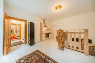 Thumbnail von Luxurious 12-room villa with wellness area near Gersthof