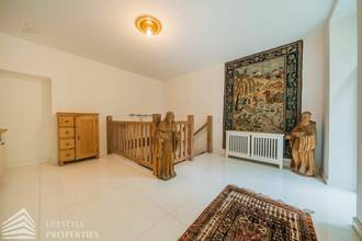 Thumbnail von Luxurious 12-room villa with wellness area near Gersthof