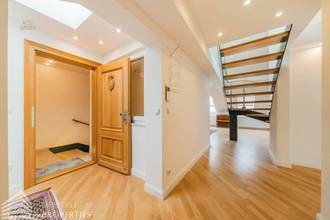 Thumbnail von Luxurious 12-room villa with wellness area near Gersthof