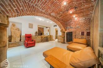 Thumbnail von Luxurious 12-room villa with wellness area near Gersthof