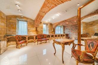 Thumbnail von Luxurious 12-room villa with wellness area near Gersthof