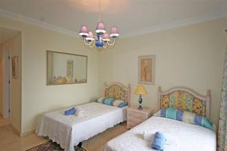 Thumbnail von Luxus-Villa in El Paraiso R137481