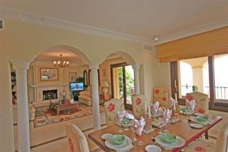 Thumbnail von Luxus-Villa in El Paraiso R137481