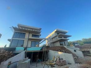 Thumbnail von Moderne Maisonettewohnung mit Pool und Blick auf das Meer