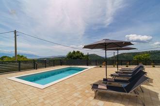 Thumbnail von Modern villa with swimming pool and sea view in a quiet location