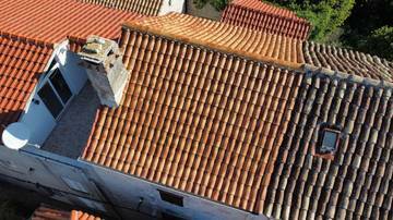 Thumbnail von Mediterranes Steinhaus in attraktiver Lage - zur Renovierung