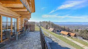 Thumbnail von Blockhouse Chalet A with a breathtaking view in an idyllic peaceful location