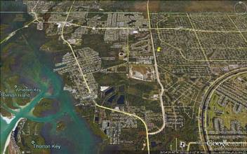 Thumbnail von ***Dreamlike corner plot near the beach - Englewood***