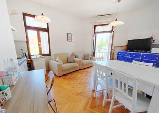 Thumbnail von 2 residential units near the sea