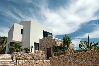 Thumbnail von Mediterranean villa near the seafront