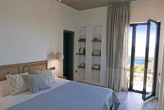 Thumbnail von Mediterranean villa near the seafront