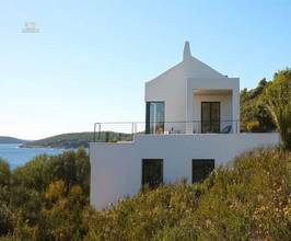 Thumbnail von Mediterranean villa near the seafront