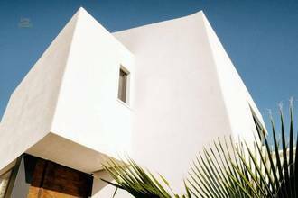 Thumbnail von Mediterranean villa near the seafront