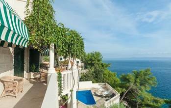 Thumbnail von Mediterranean villa directly by the sea