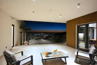 Thumbnail von Modern villa with city and sea view, Split region
