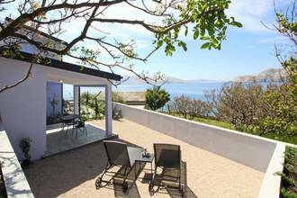 Thumbnail von Haus mit vier Apartments direkt am Meer