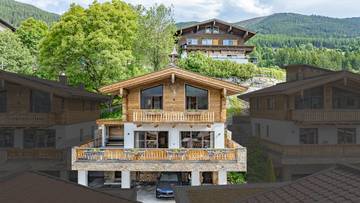 Thumbnail von National Park Chalet in a dreamlike peaceful location