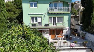 Thumbnail von Apartment near the sea - with garden and garage
