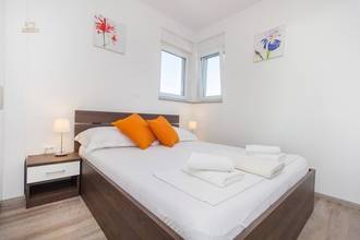 Thumbnail von Villa with 5 apartments in an exceptional location overlooking the Kornati