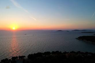 Thumbnail von Villa with 5 apartments in an exceptional location overlooking the Kornati