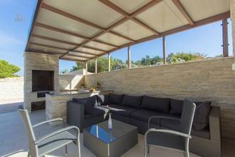 Thumbnail von Villa with 5 apartments in an exceptional location overlooking the Kornati