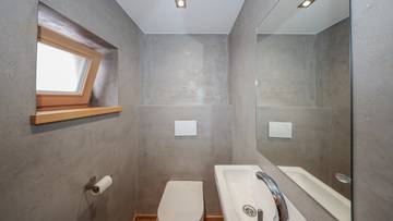 Thumbnail von Investment property - Commercial space in a busy central location