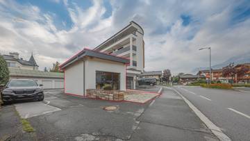 Thumbnail von Investment property - Commercial space in a busy central location