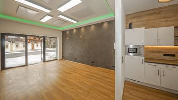 Thumbnail von Investment property - Commercial space in a busy central location