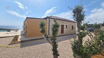 Thumbnail von Modern bungalow with panoramic sea view, island Pag