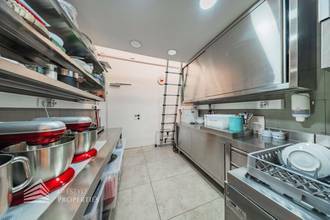 Thumbnail von Fully equipped café and pastry shop – French charm & operational in a lively location
