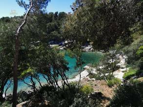 Thumbnail von Mediterranean stone house directly by the sea