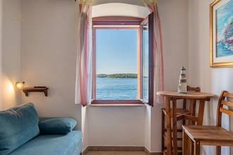 Thumbnail von Apartment in the first row to the sea in the city center of Rovinj
