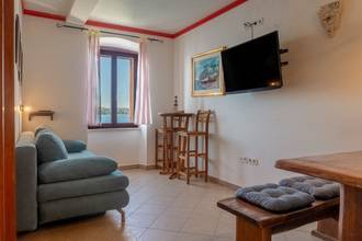 Thumbnail von Apartment in the first row to the sea in the city center of Rovinj