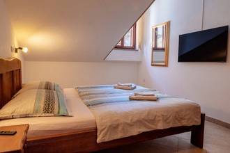 Thumbnail von Attic apartment with beautiful sea view