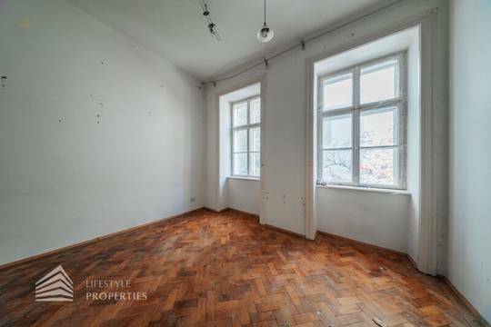 Helle sanierungsbedürftige Garconniere, Nähe Meiselmarkt